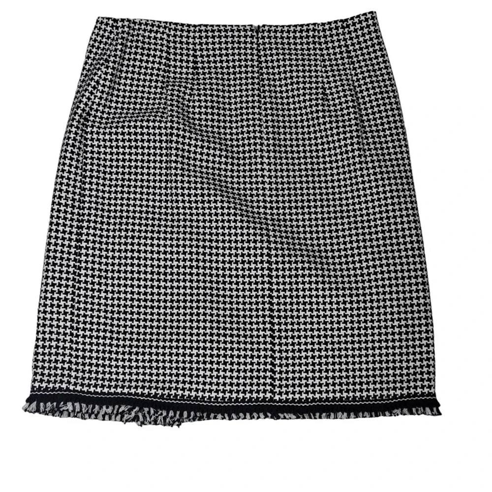 NEW Talbots black and white Houndstooth Skirt 12 - Picture 2 of 4